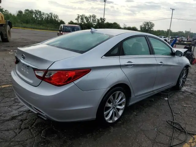 2013 HYUNDAI SONATA SE  