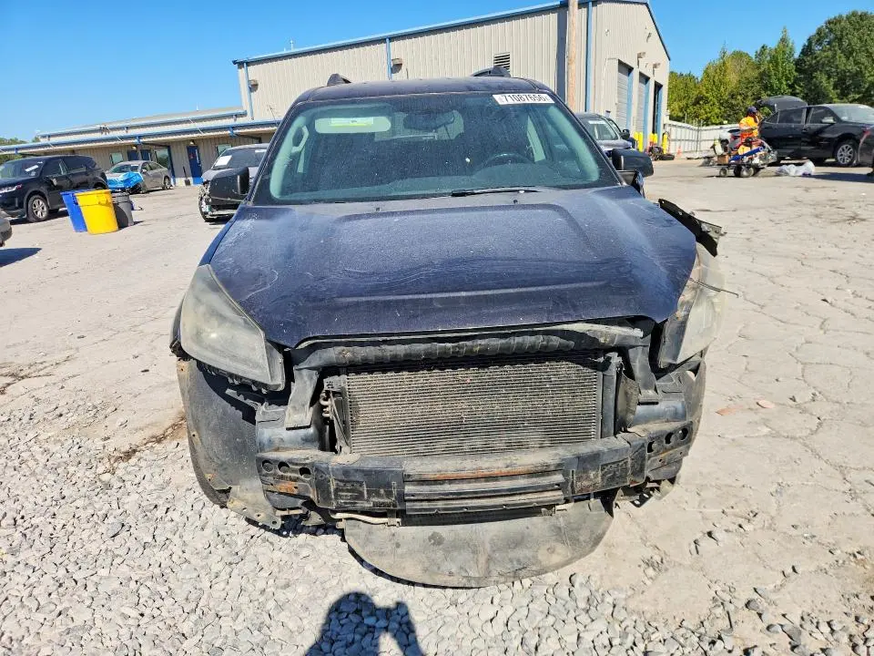2013 GMC ACADIA SLE  