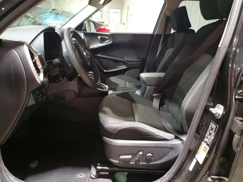 2021 KIA SOUL S  