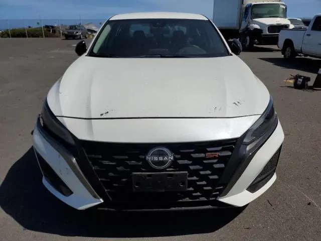 2024 NISSAN ALTIMA SR  