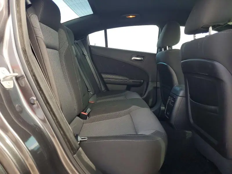 2019 DODGE CHARGER SXT  
