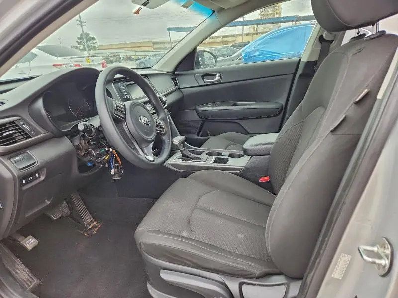2017 KIA OPTIMA LX  