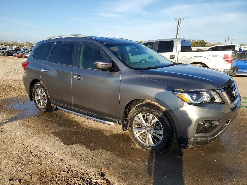 2020 NISSAN PATHFINDER SV  
