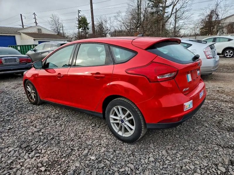 2017 FORD FOCUS SE  
