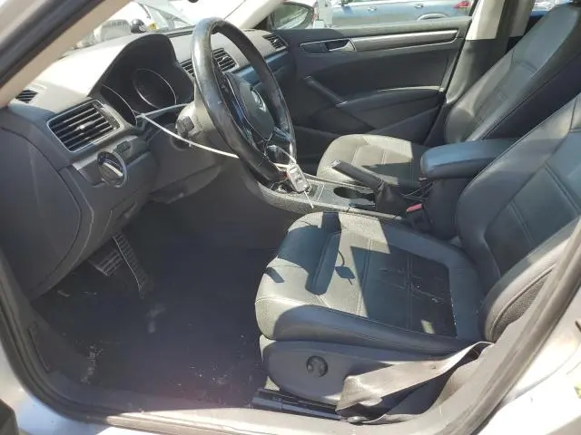 2016 VOLKSWAGEN PASSAT S  