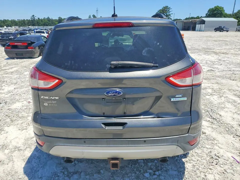 2015 FORD ESCAPE SE  