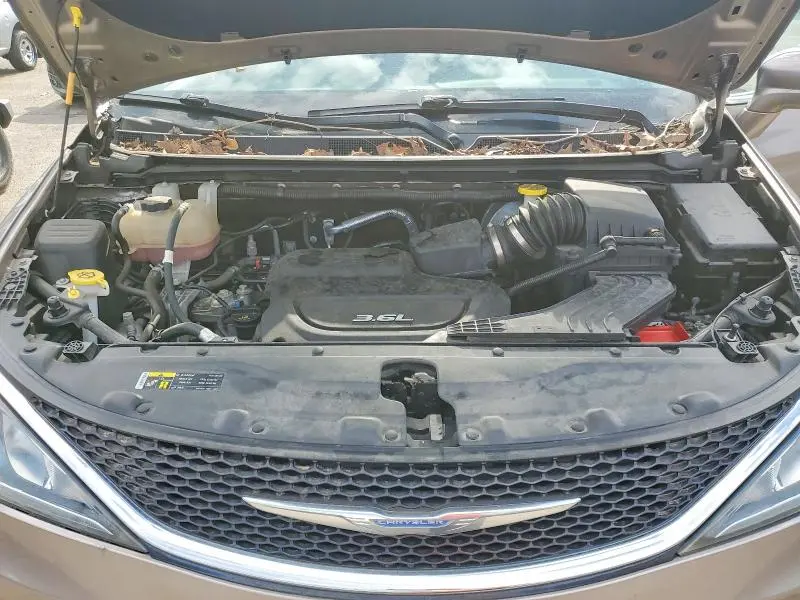 2017 CHRYSLER PACIFICA TOURING L  