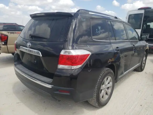 2013 TOYOTA HIGHLANDER BASE