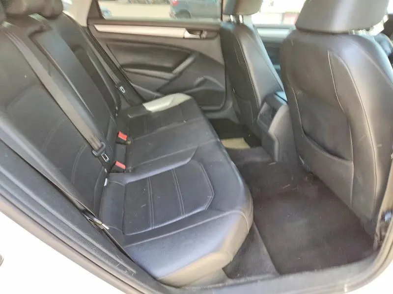 2014 VOLKSWAGEN PASSAT S  