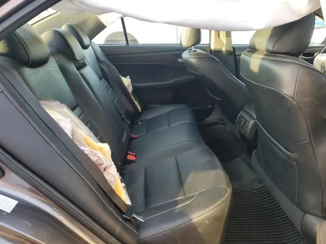 2016 TOYOTA CAMRY XSE  