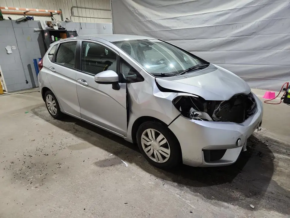 2015 HONDA FIT LX  