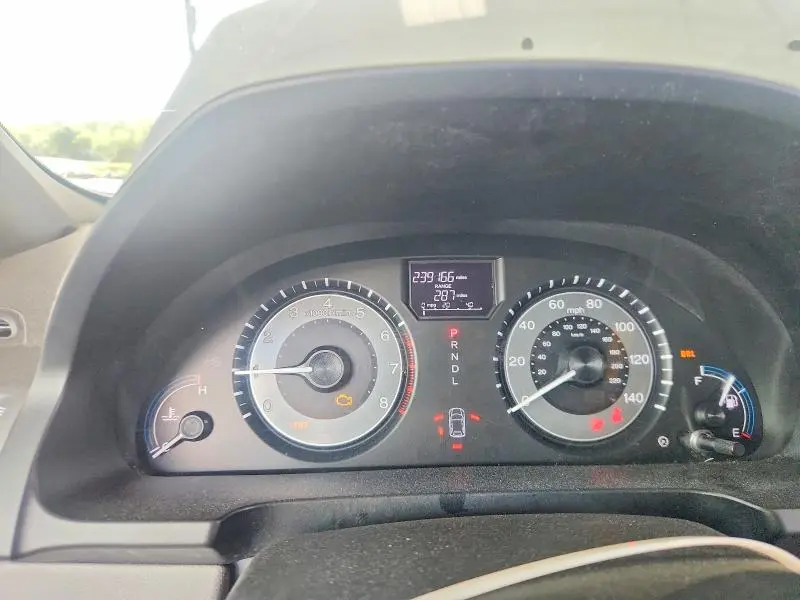 2011 HONDA ODYSSEY LX  