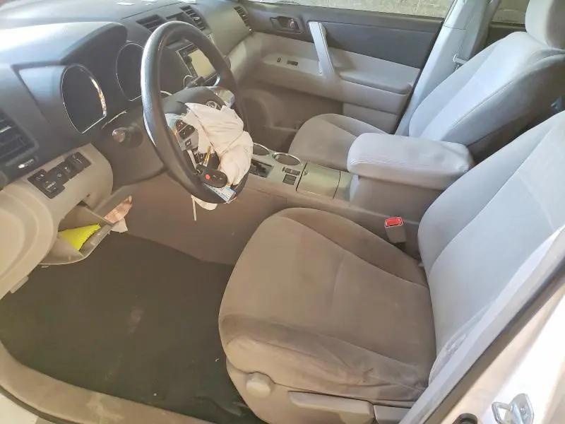 2013 TOYOTA HIGHLANDER BASE  