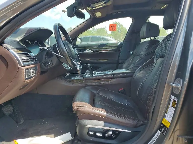 2016 BMW 750 XI  