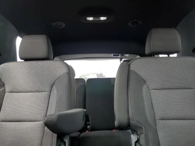 2023 CHEVROLET TRAVERSE LT  