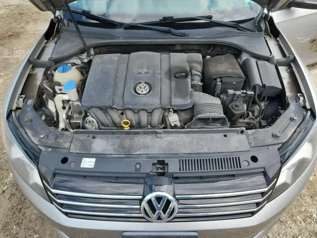 2014 VOLKSWAGEN PASSAT S  