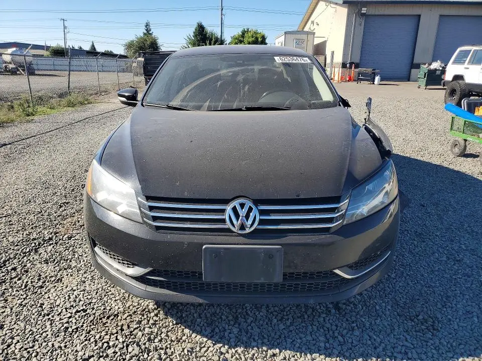 2014 VOLKSWAGEN PASSAT S  
