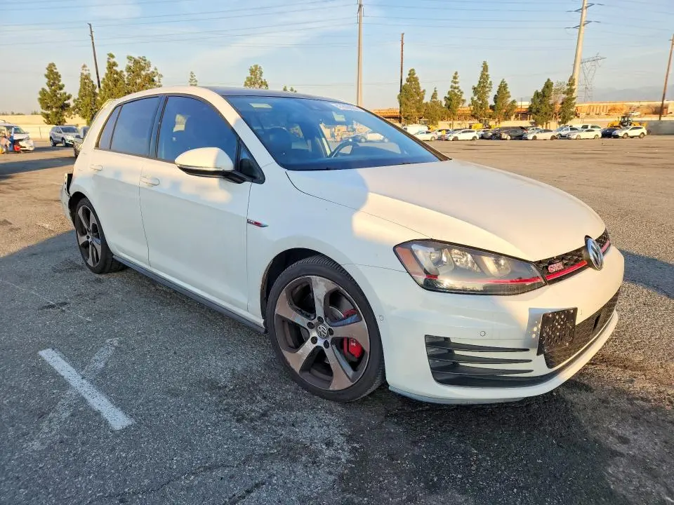 2016 VOLKSWAGEN GTI S  
