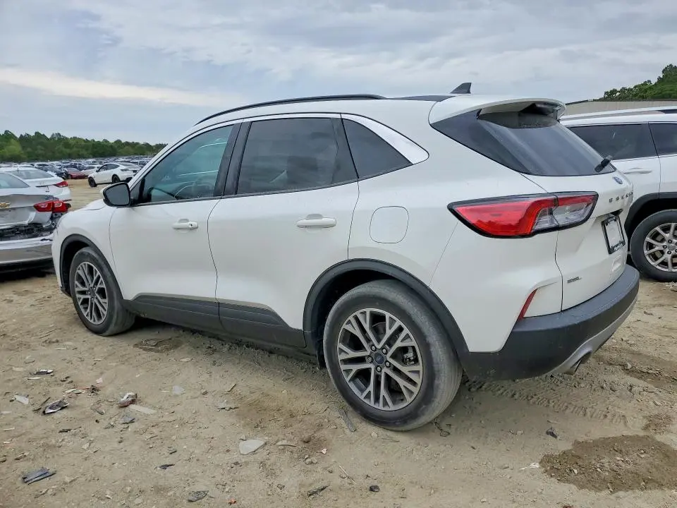 2021 FORD ESCAPE SEL  