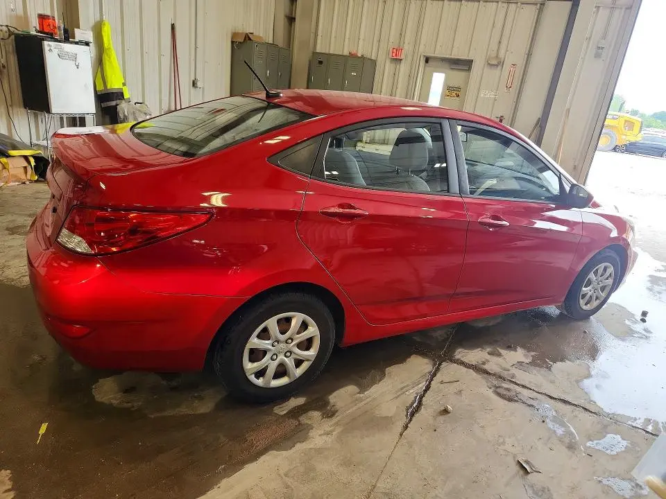 2012 HYUNDAI ACCENT GLS  