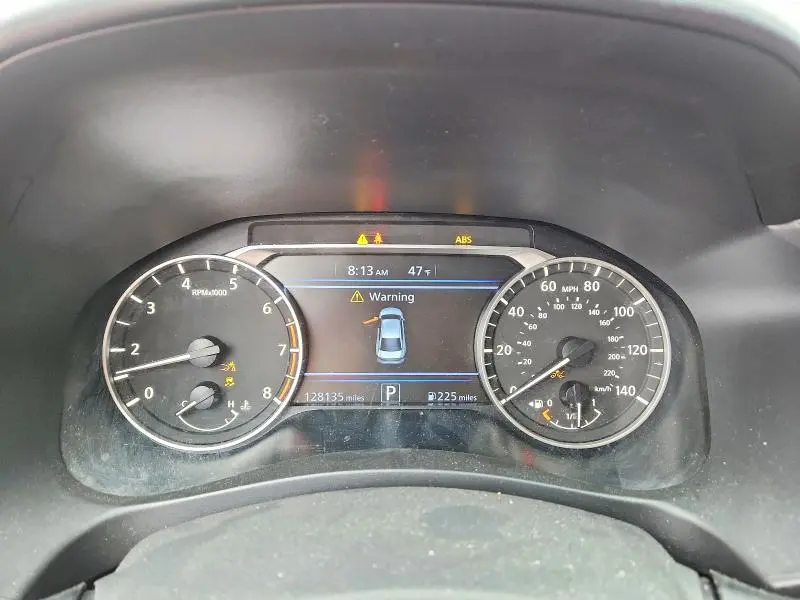 2021 NISSAN ALTIMA SR  