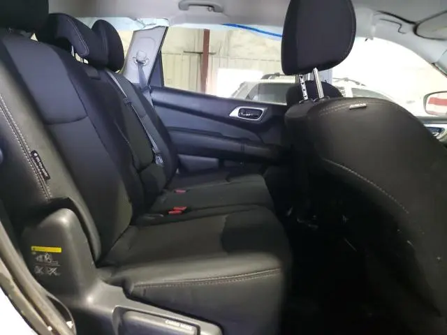 2019 NISSAN PATHFINDER S  