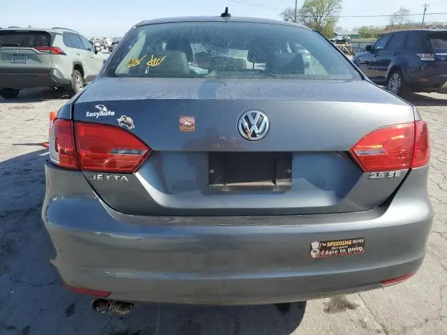 2011 VOLKSWAGEN JETTA SE  