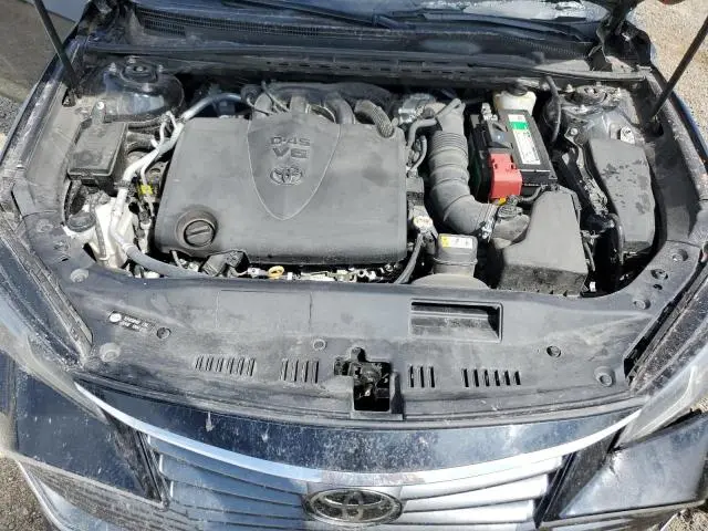 2019 TOYOTA AVALON XLE  