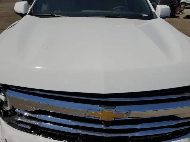 2025 CHEVROLET SUBURBAN C1500 LT  