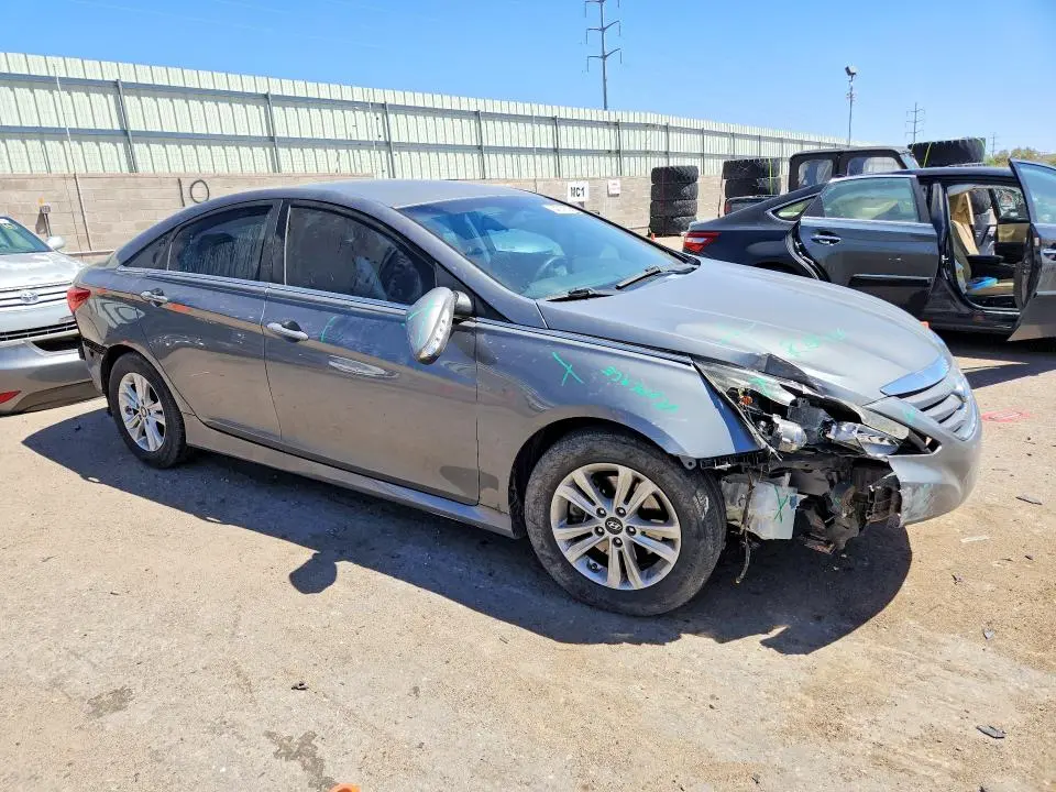2014 HYUNDAI SONATA GLS  