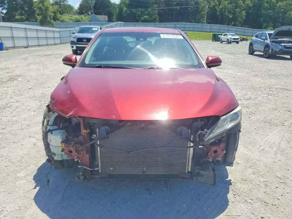 2018 TOYOTA CAMRY LE  
