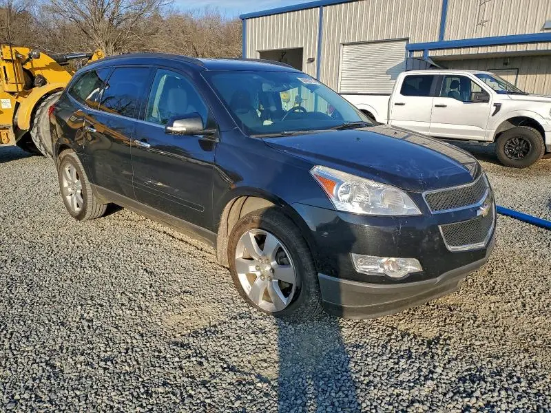 2011 CHEVROLET TRAVERSE LT  