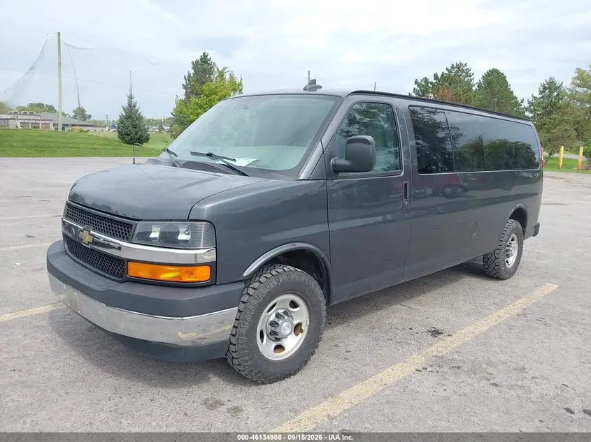 2017 CHEVROLET EXPRESS 3500 LT