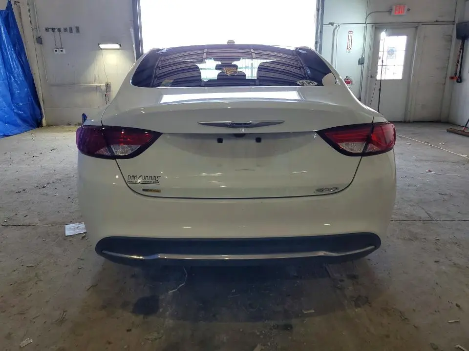 2015 CHRYSLER 200 LIMITED  