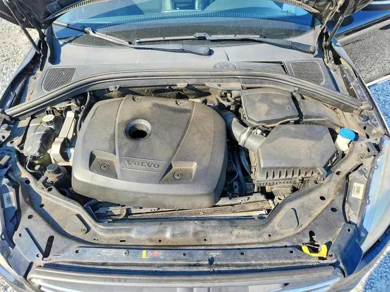 2015 VOLVO XC60 T5  