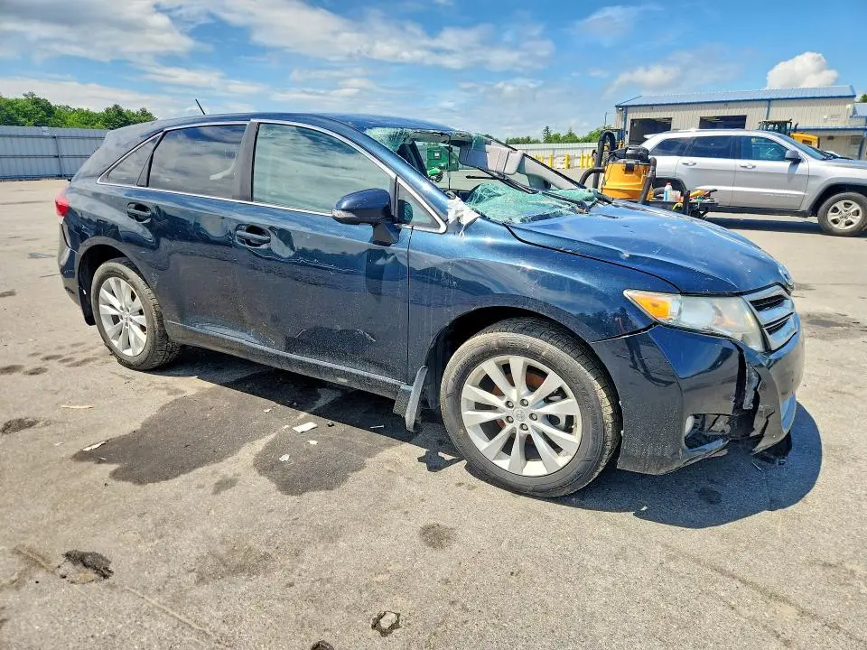 2014 TOYOTA VENZA LE  