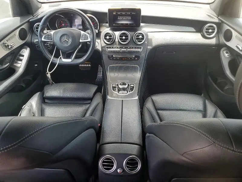 2019 MERCEDES-BENZ GLC 300  