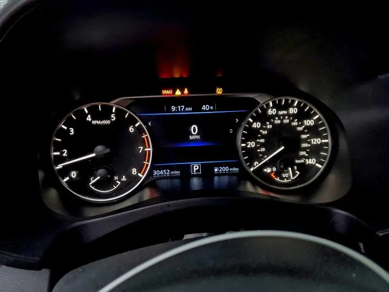 2021 NISSAN ALTIMA SR  