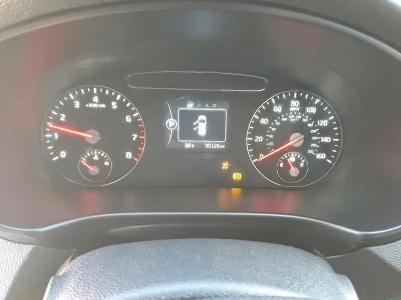 2017 KIA SORENTO LX  