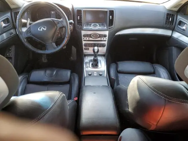 2010 INFINITI G37 BASE  