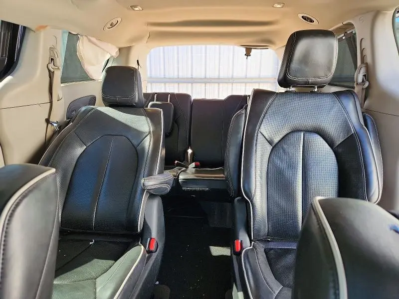 2022 CHRYSLER PACIFICA HYBRID LIMITED  