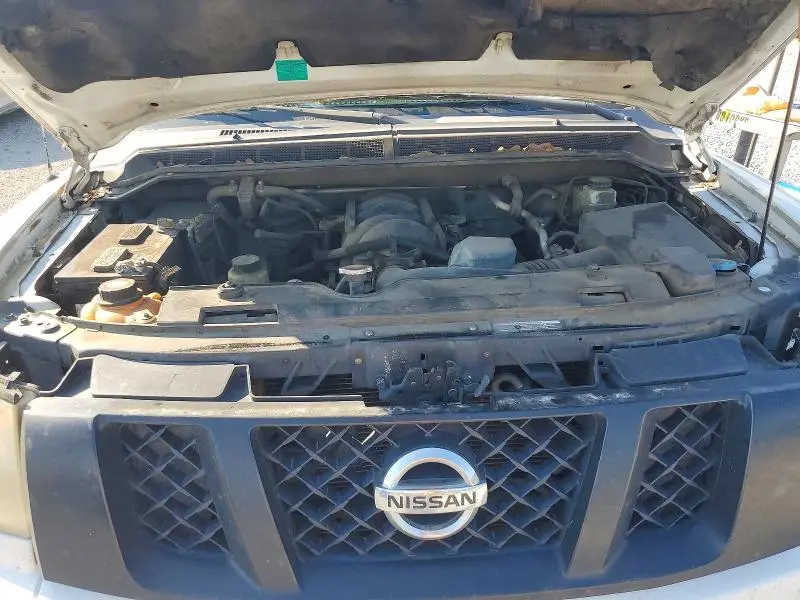 2011 NISSAN TITAN S  