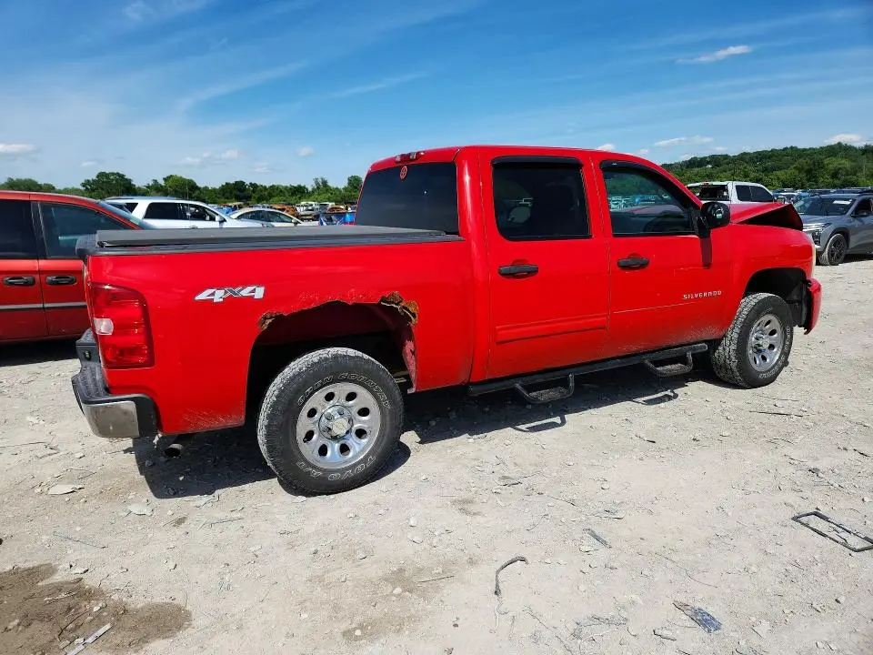 2011 CHEVROLET SILVERADO K1500 LT  