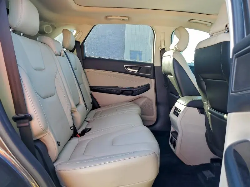 2017 FORD EDGE TITANIUM  