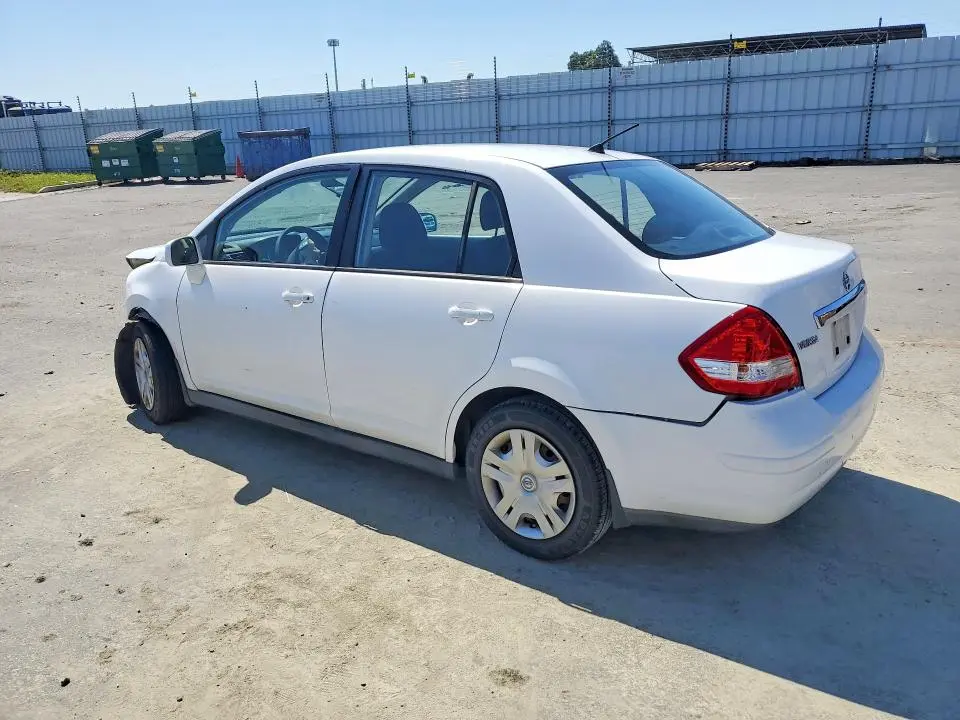 2010 NISSAN VERSA 1.8 S  