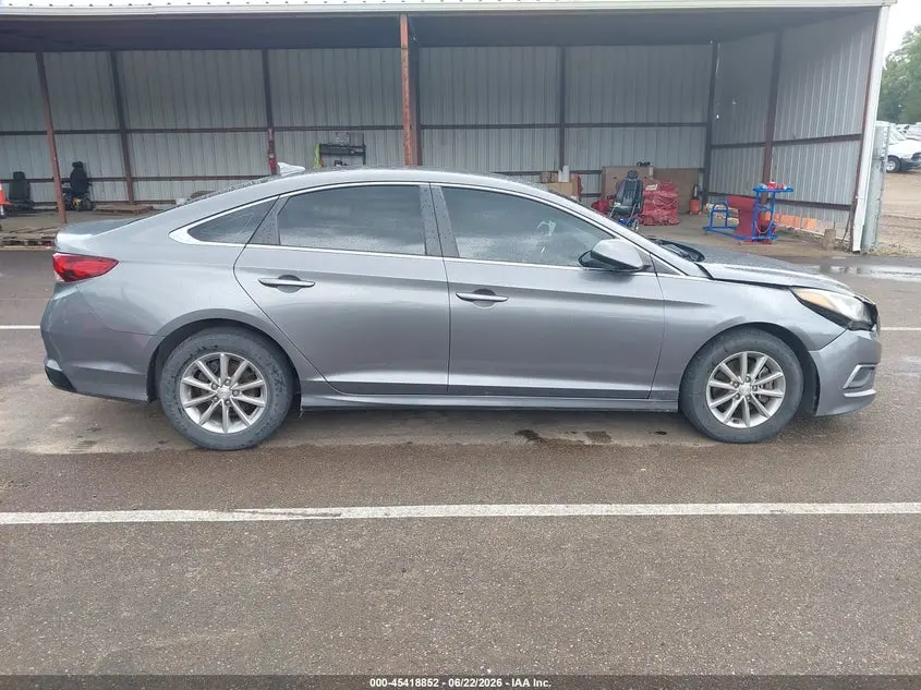 2019 HYUNDAI SONATA SE