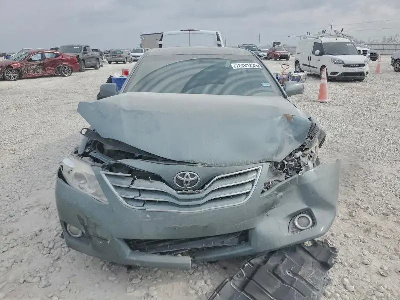 2010 TOYOTA CAMRY SE  