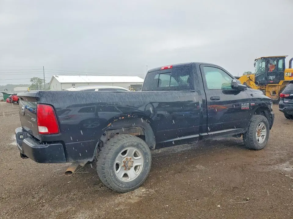 2015 RAM 2500 ST  