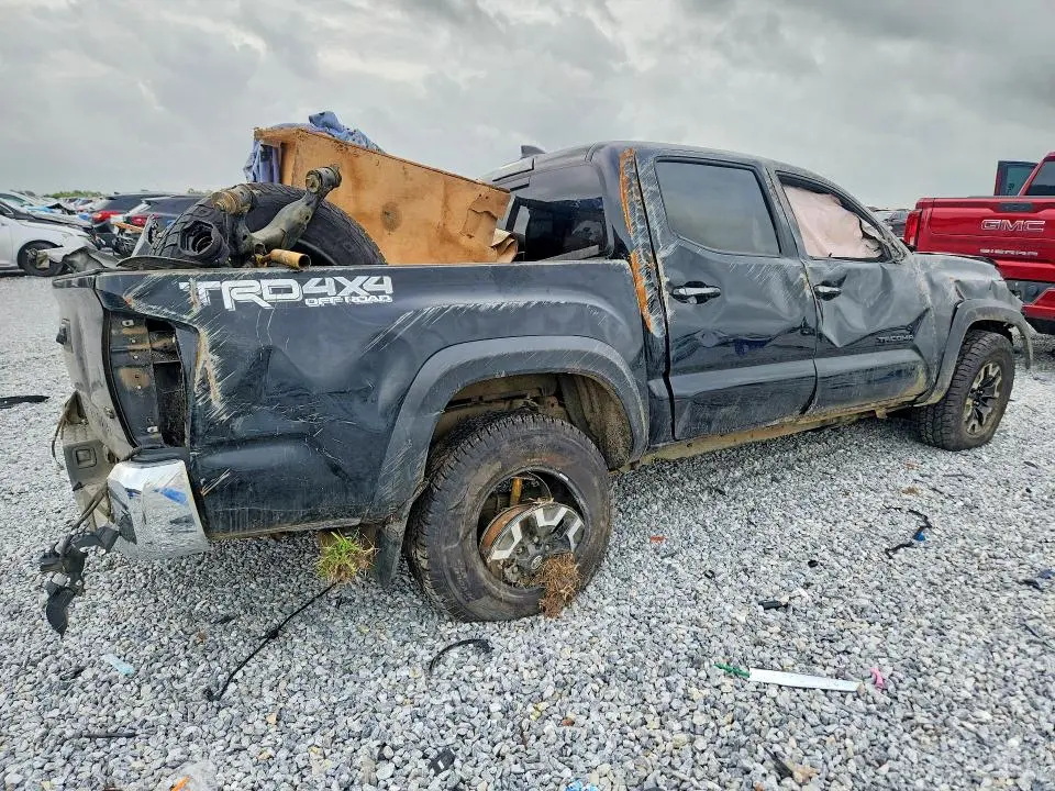 2022 TOYOTA TACOMA TRD OFF-ROAD  