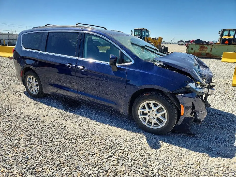 2020 CHRYSLER VOYAGER LXI  
